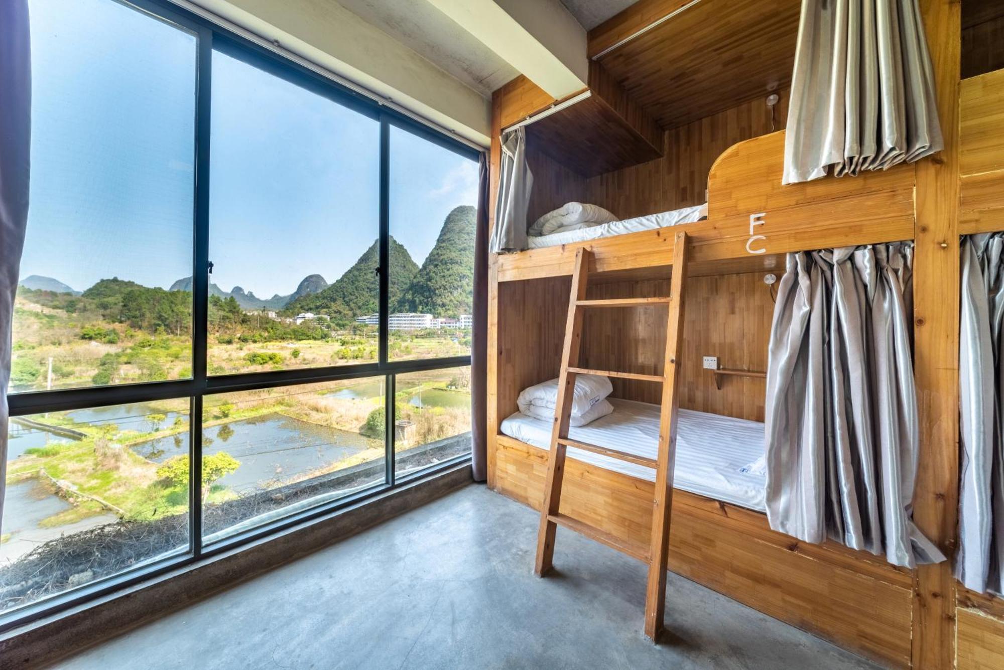 Yangshuo Sudder Street Guesthouse Стая снимка