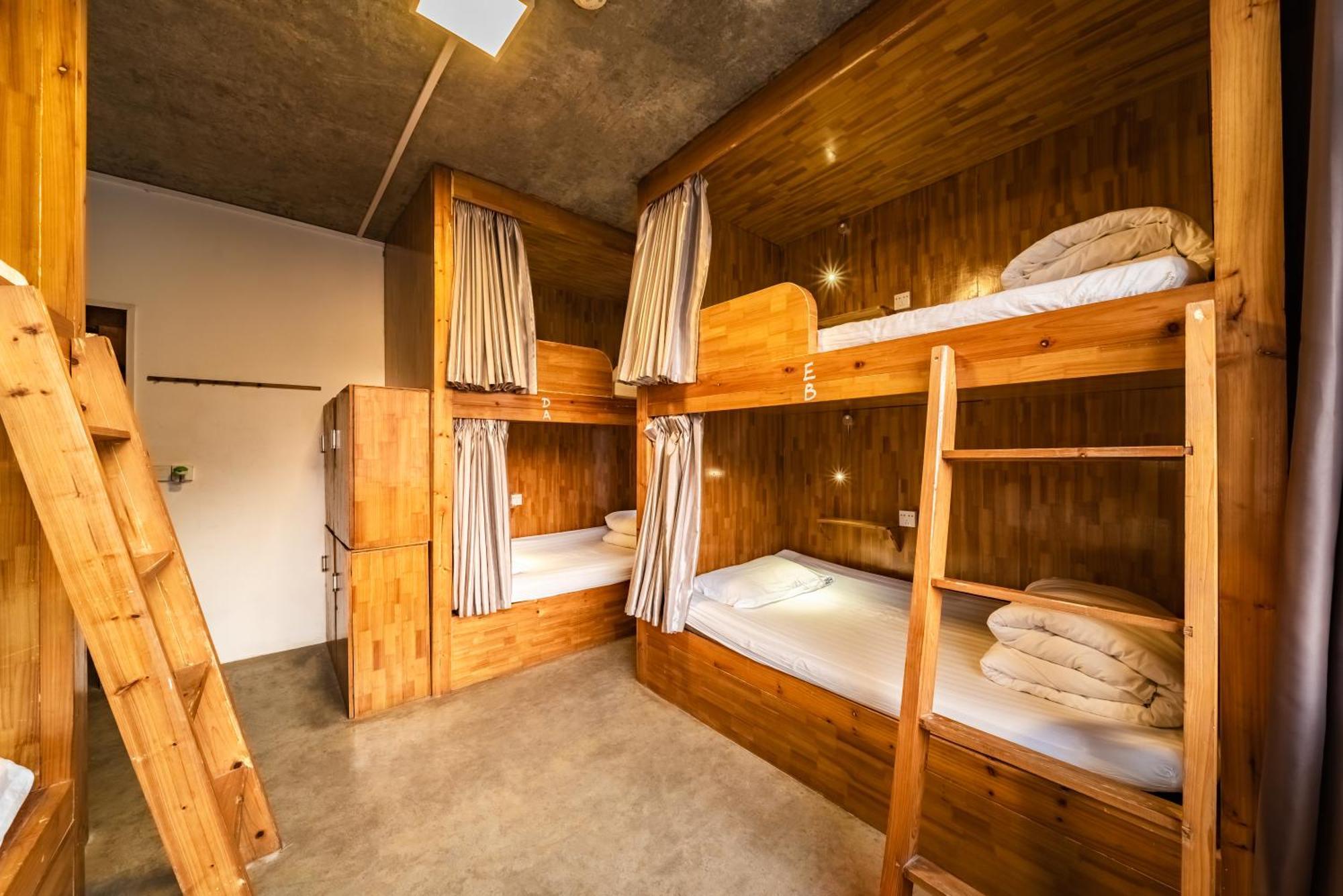 Yangshuo Sudder Street Guesthouse Стая снимка