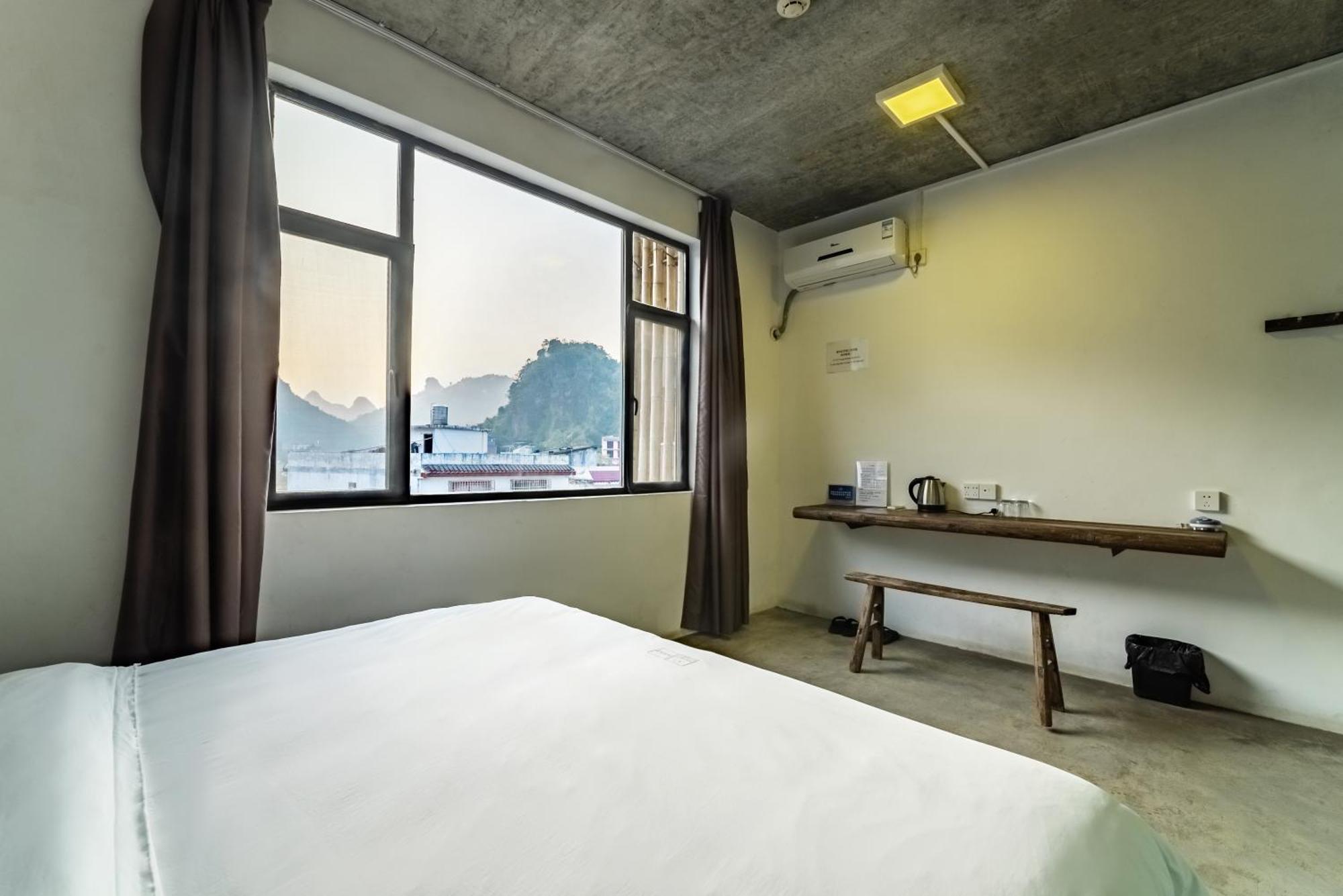 Yangshuo Sudder Street Guesthouse Стая снимка