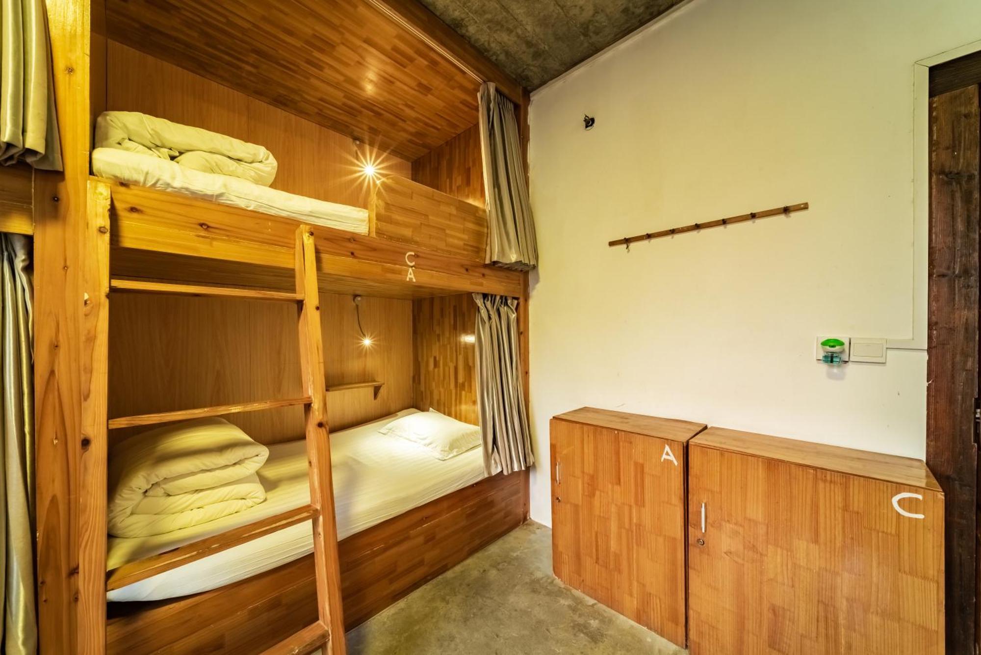 Yangshuo Sudder Street Guesthouse Стая снимка